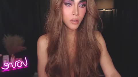 Snapshot of horny_ayahh chatting on March 6, 5:22 pm horny_ayahh online show from March 6, 5:22 pm
