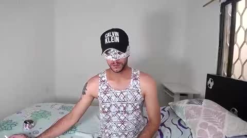 BoyHornyDirty online show from November 27, 9:55 pm