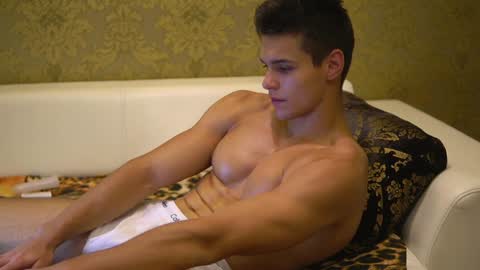 Snapshot of horny_goats chatting on December 3, 12:34 pm Extaz Athrey Howard online show from December 3, 12:34 pm