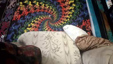 Snapshot of horny_hippie420 chatting on December 2, 2:58 pm Horny Rockstar420 online show from December 2, 2:58 pm