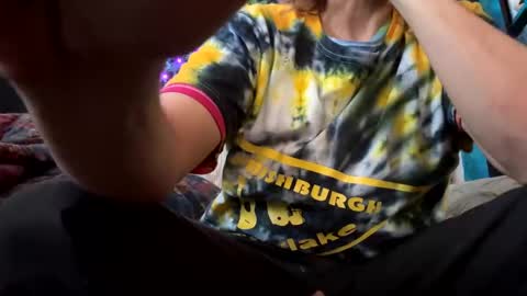 Snapshot of horny_hippie420 chatting on December 1, 5:37 pm Horny Rockstar420 online show from December 1, 5:37 pm