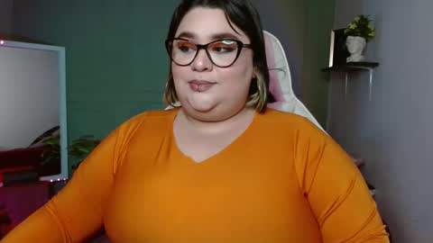 onlyTiffany I broke up with  frank 10 days ago online show from December 6, 6:53 am