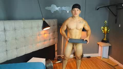 Snapshot of horny_nick18 chatting on September 11, 3:02 pm horny_nick18 online show from September 11, 3:02 pm
