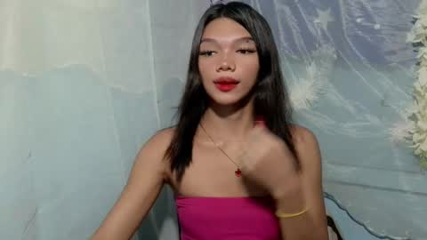 Rhiana online show from February 3, 9:35 am