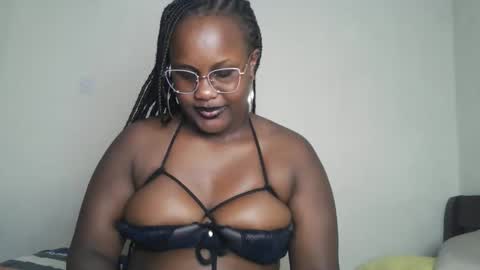 Lucy online show from March 18, 5:52 pm