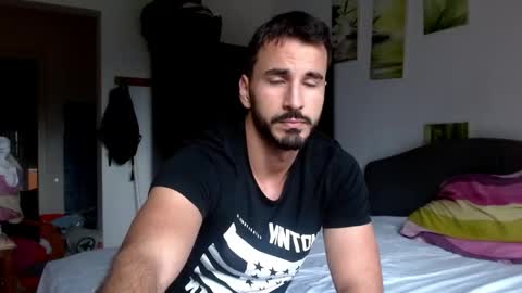 hornyasfuckk33 online show from April 15, 3:26 pm