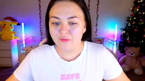 Snapshot of hornycakee chatting on December 19, 6:01 am HornyCakee online show from December 19, 6:01 am