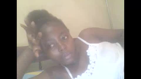 Snapshot of hornygal001 chatting on September 29, 4:55 am hornygal001 online show from September 29, 4:55 am