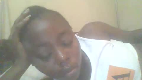 Snapshot of hornygal001 chatting on September 13, 6:05 am hornygal001 online show from September 13, 6:05 am