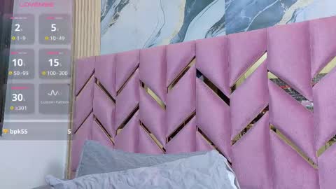 Snapshot of hornyhousekeeper_ chatting on October 8, 12:55 pm Valentina online show from October 8, 12:55 pm