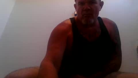hornyhungwhiteboy4u269 online show from September 29, 1:15 am