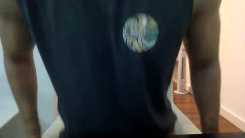 hornyspaniard93 online show from April 15, 11:27 pm