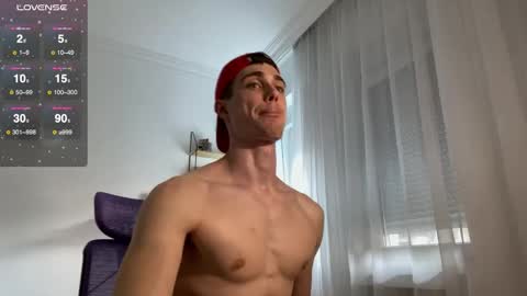 Travis online show from September 12, 2:52 pm