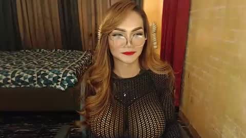 Snapshot of horsecockjackie chatting on December 24, 8:49 pm horsecockjackie online show from December 24, 8:49 pm
