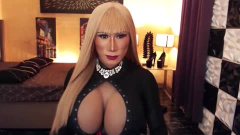 horsecockjessica online show from September 20, 6:05 am