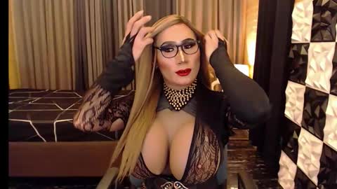 horsecockjessica online show from December 22, 11:55 pm