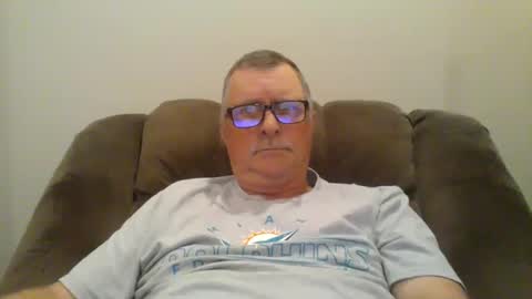Snapshot of hot4tightholes chatting on February 7, 3:19 pm hot4tightholes online show from February 7, 3:19 pm