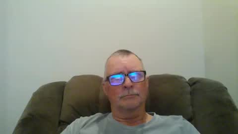 Snapshot of hot4tightholes chatting on March 4, 7:22 pm hot4tightholes online show from March 4, 7:22 pm
