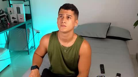 Marcus  Tatti  online show from March 2, 2:16 am