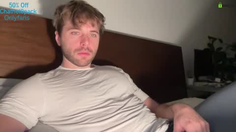 Edward aka Wolf online show from December 16, 10:16 pm