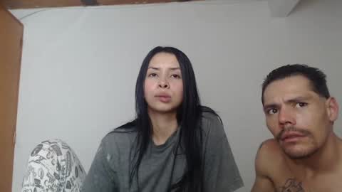 Snapshot of hot_angels___ chatting on December 30, 10:32 am angels online show from December 30, 10:32 am