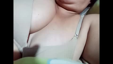 Snapshot of hot_boobs21 chatting on September 20, 7:55 am hot_boobs21 online show from September 20, 7:55 am
