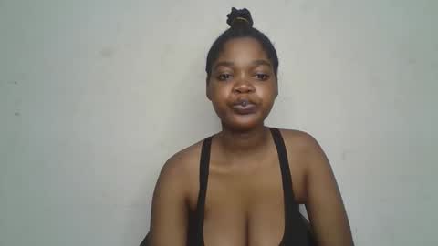 Zarah online show from May 6, 11:38 am