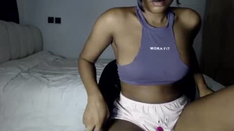 sonia  mis choco online show from February 9, 5:00 am