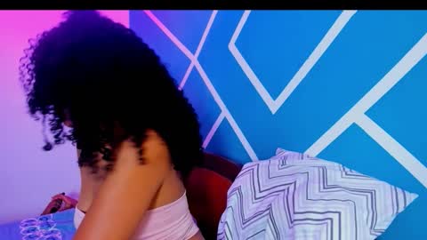 Snapshot of hot_couple07_ chatting on September 24, 9:05 am Hot Couple online show from September 24, 9:05 am