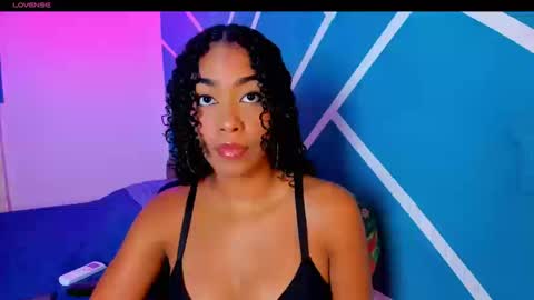 Snapshot of hot_couple07_ chatting on September 10, 4:13 am Hot Couple online show from September 10, 4:13 am