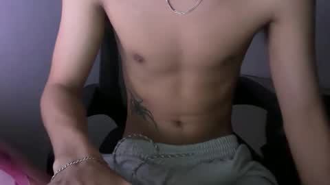 Snapshot of hot_cuteboy02 chatting on September 28, 12:03 pm Kim online show from September 28, 12:03 pm