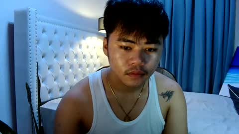 hot_emmanuel online show from March 11, 5:38 pm