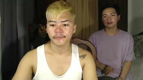 hot_emmanuel online show from April 15, 9:01 am