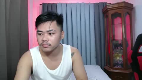 hot_emmanuel online show from November 16, 8:27 am