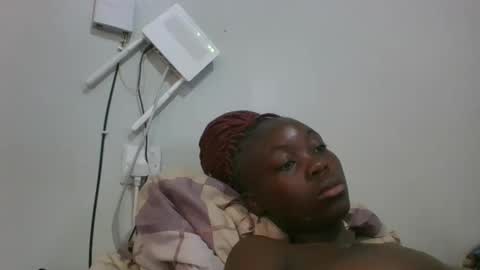 hot_gaal9 online show from February 3, 6:40 am