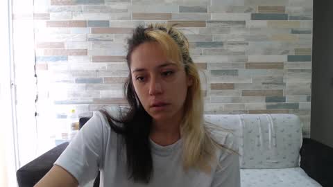 Snapshot of hot_mommymia chatting on September 29, 4:50 pm Mia online show from September 29, 4:50 pm
