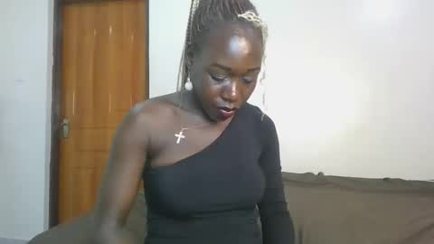 Hot petite online show from March 22, 1:59 pm