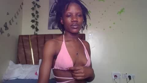 hot petite100 online show from November 9, 1:14 pm