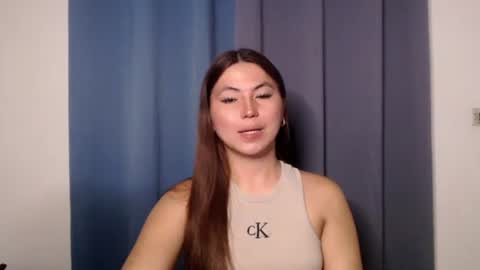 Nikki  online show from January 12, 7:32 pm