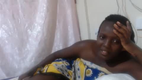 RAYLAH online show from February 27, 11:30 pm