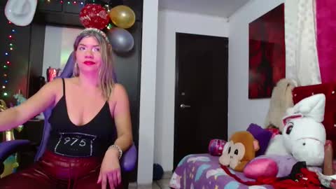 hot sexy bunny online show from December 16, 2:23 pm