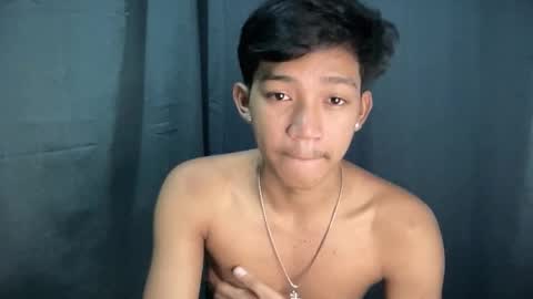 hotasian_jerome online show from March 16, 6:17 am