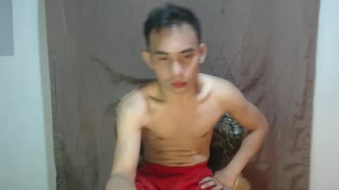 hotasianguyxxx online show from February 1, 3:47 am