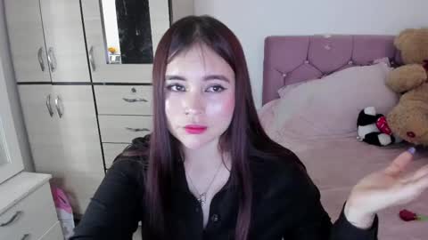 Snapshot of hotbbcwife chatting on February 24, 9:52 pm lesly and ander online show from February 24, 9:52 pm