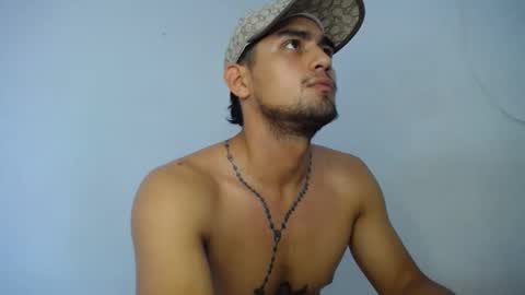 hotboy69nino online show from November 4, 7:26 pm