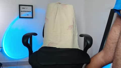 Alex Neon online show from September 14, 11:50 pm