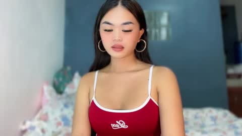 Aya online show from February 1, 11:29 am