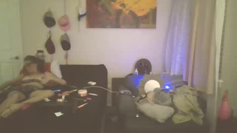 hotcouple1319 online show from January 18, 12:52 am