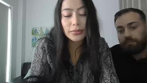 hotcouplexx11 online show from February 7, 8:23 pm