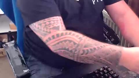 hotcream259 online show from January 14, 1:41 pm